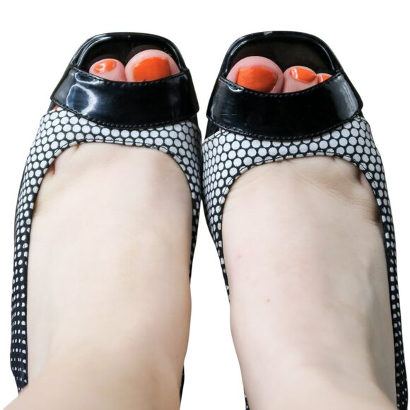 Vintage Y2K Bongo Polka Dot Slingback Pumps - Picture 3 of 15